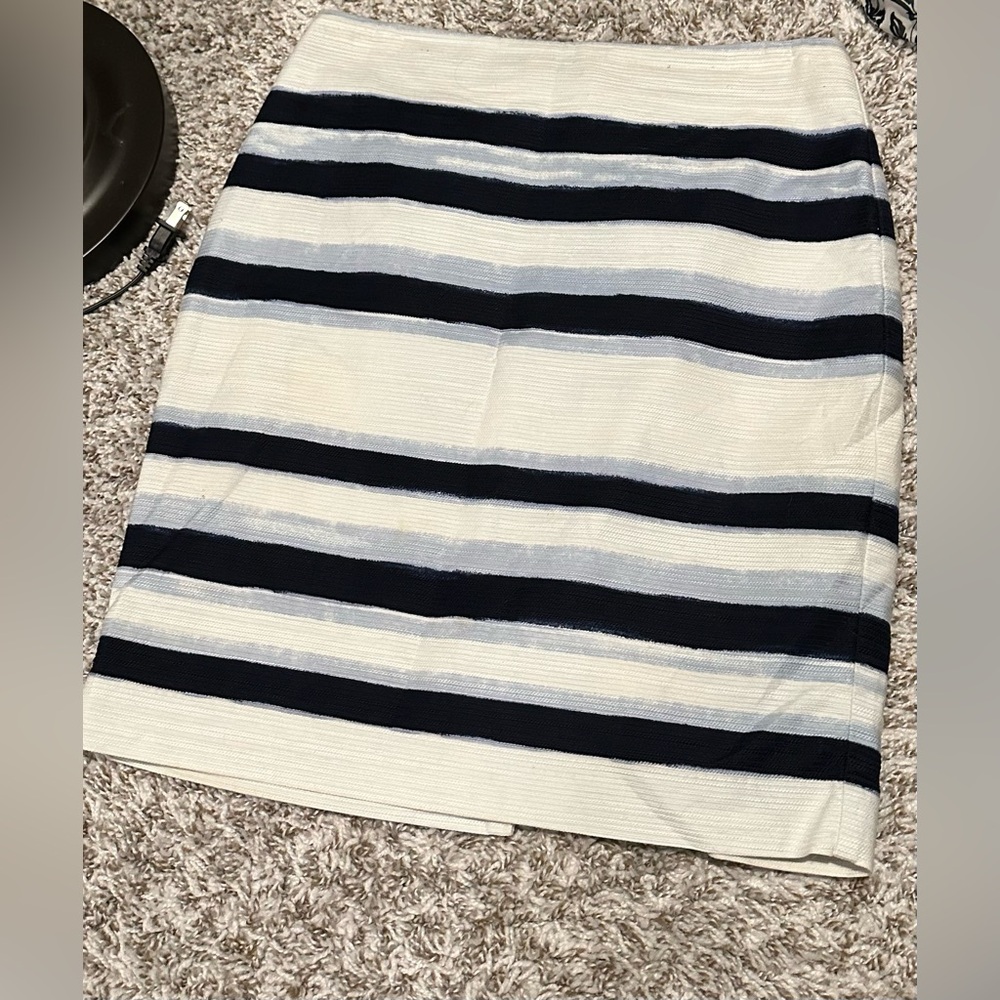 Ann Taylor Factor size 0P striped skirt